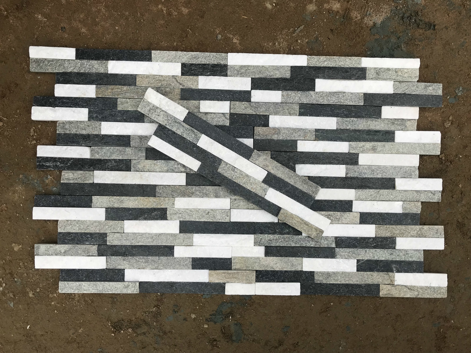 Culture Wall Cladding Stacked Quartzite Stone Veneer