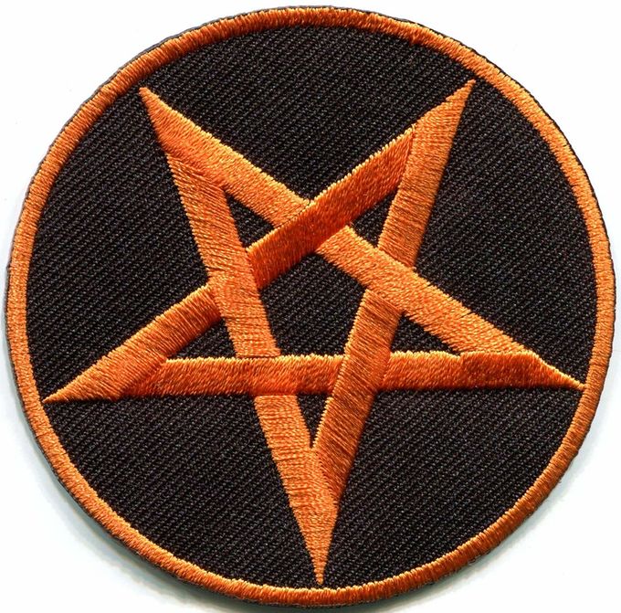 School Custom Embroidered Sew On Badges For Kids , Iron On Fabric Badges