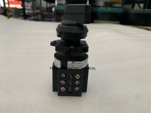Quality Zoomlion concrete pump truck spare parts Operation mode selector switch 50044082 IEC60947GB wholesale