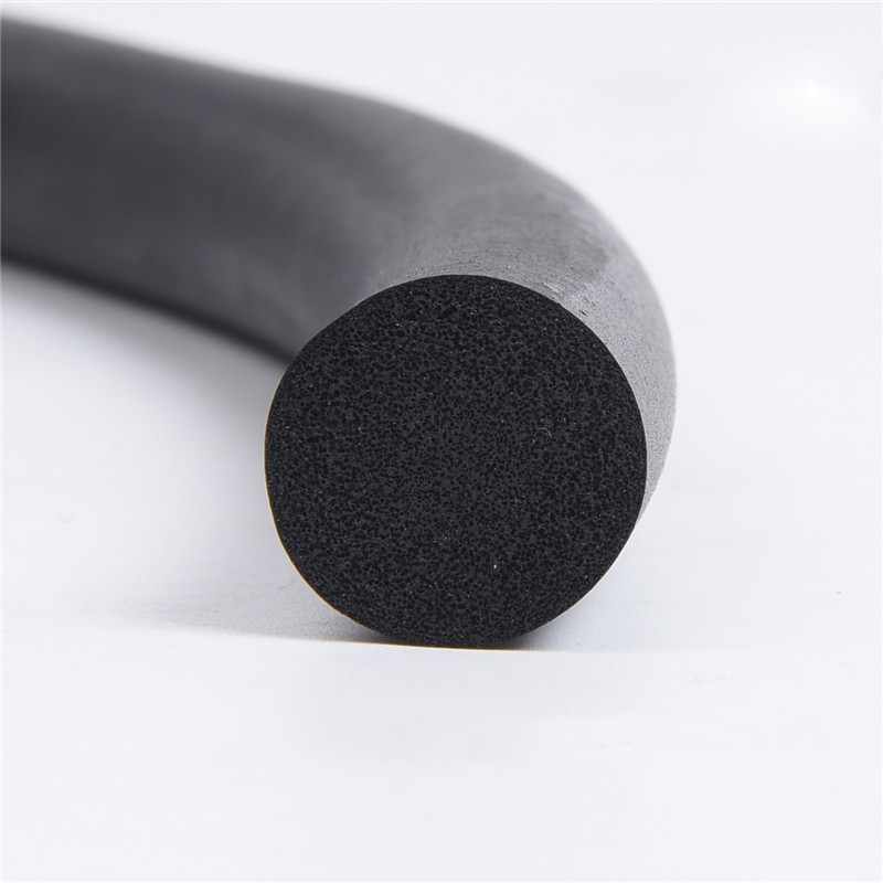 Temperature -60C- 150C Customized Extrusion Rubber Seal Strip Foam Rubber Round Cord