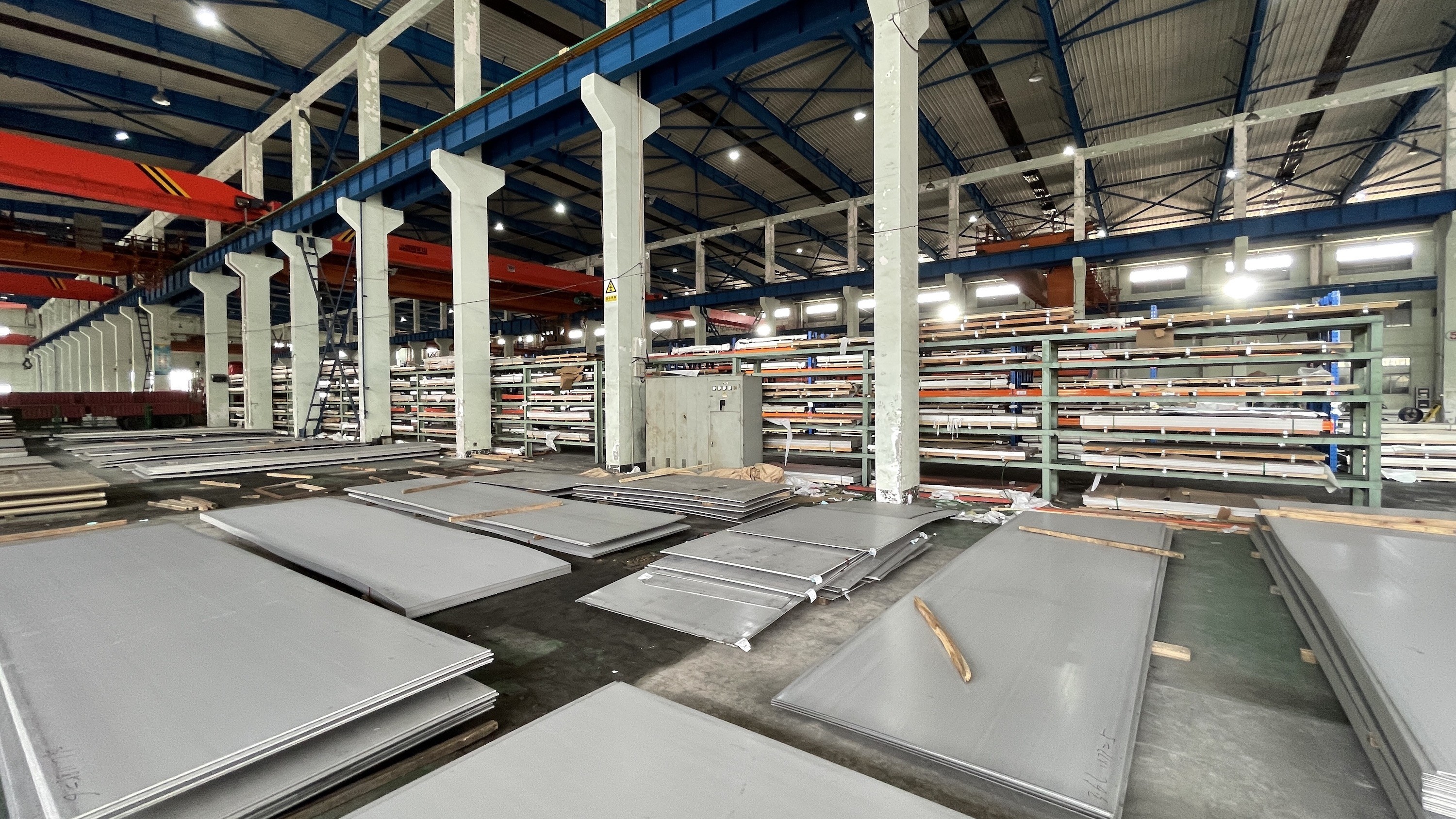 DIN Hot Rolled Stainless Steel Sheet SGS 347H 301 202 Stainless Steel Strips