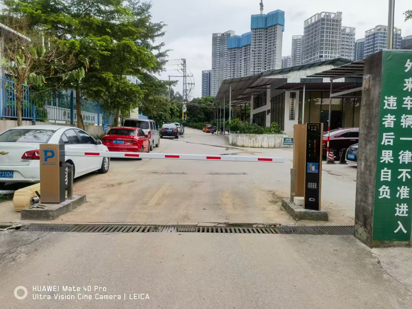 2-6m Straight Octagonal Pole For Parking Barrier Gate