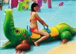 Exciting Fiberglass Crocodile Spray Water Equipment For Children Play In Splash