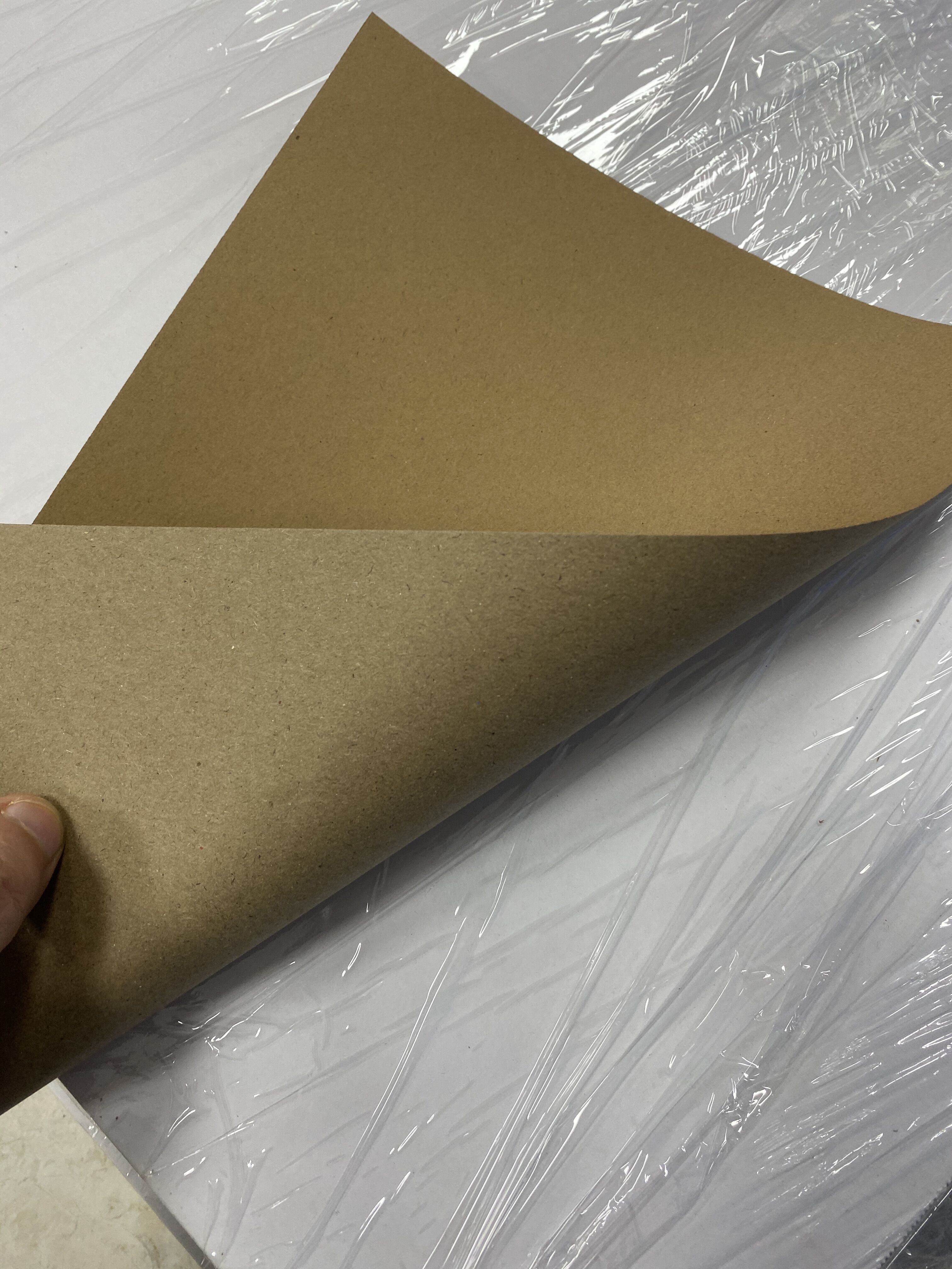 Kraft liner board 