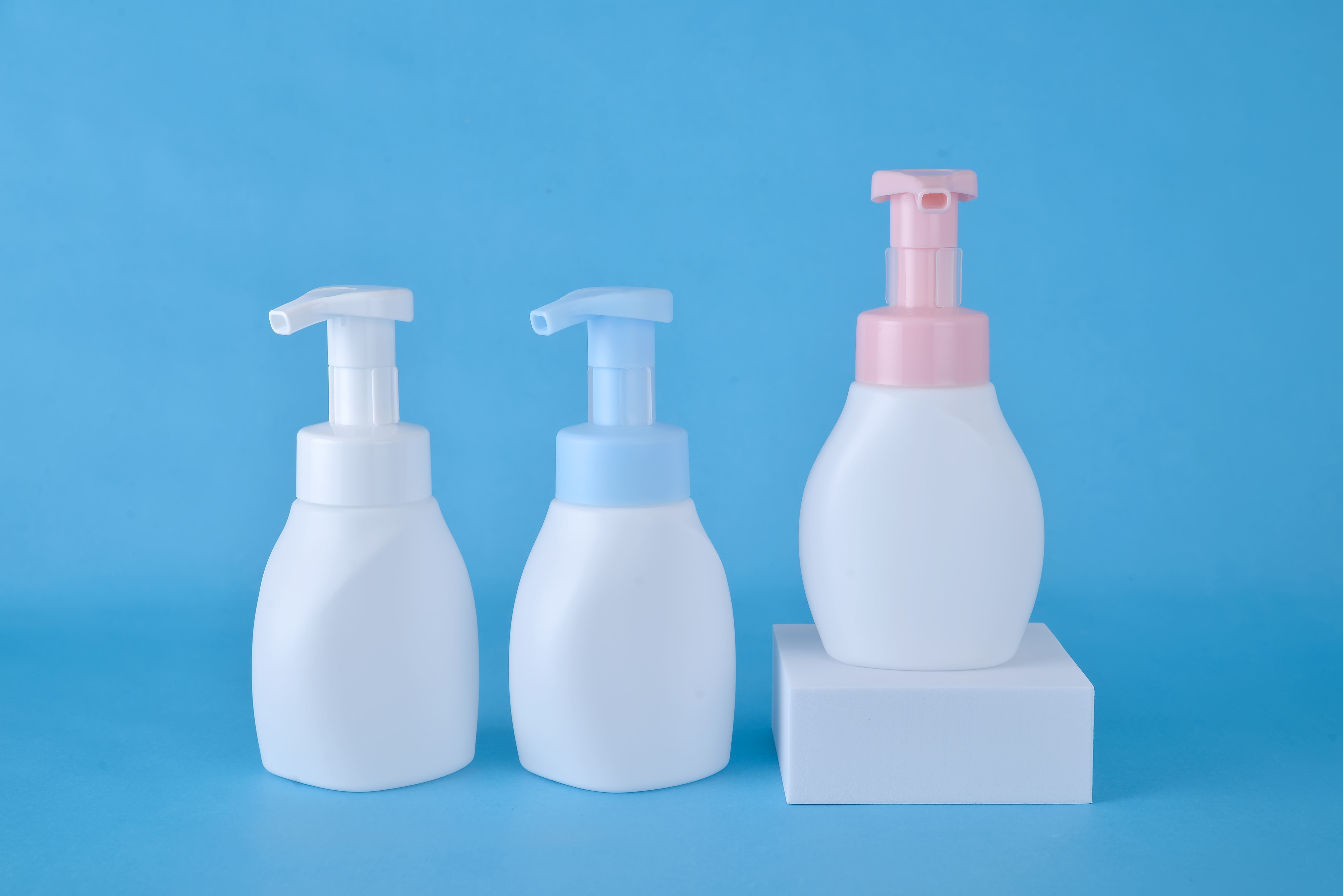 Customer Color Plastic Foam Pump For Skin Cream 0.8 Cc Output Easy Dispensing