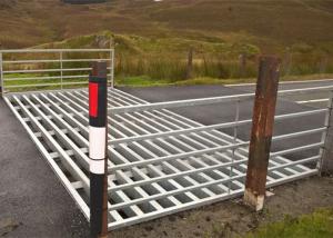 Quality Steel Livestock Handling Equipment Cattle Guard Grid 4m X 2.2m / 3m X 2.2m wholesale