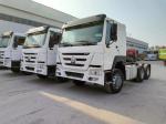 High Horsepower HOWO 6X4 Tractor Truck with 400L Tank and 12r22.5 Tires