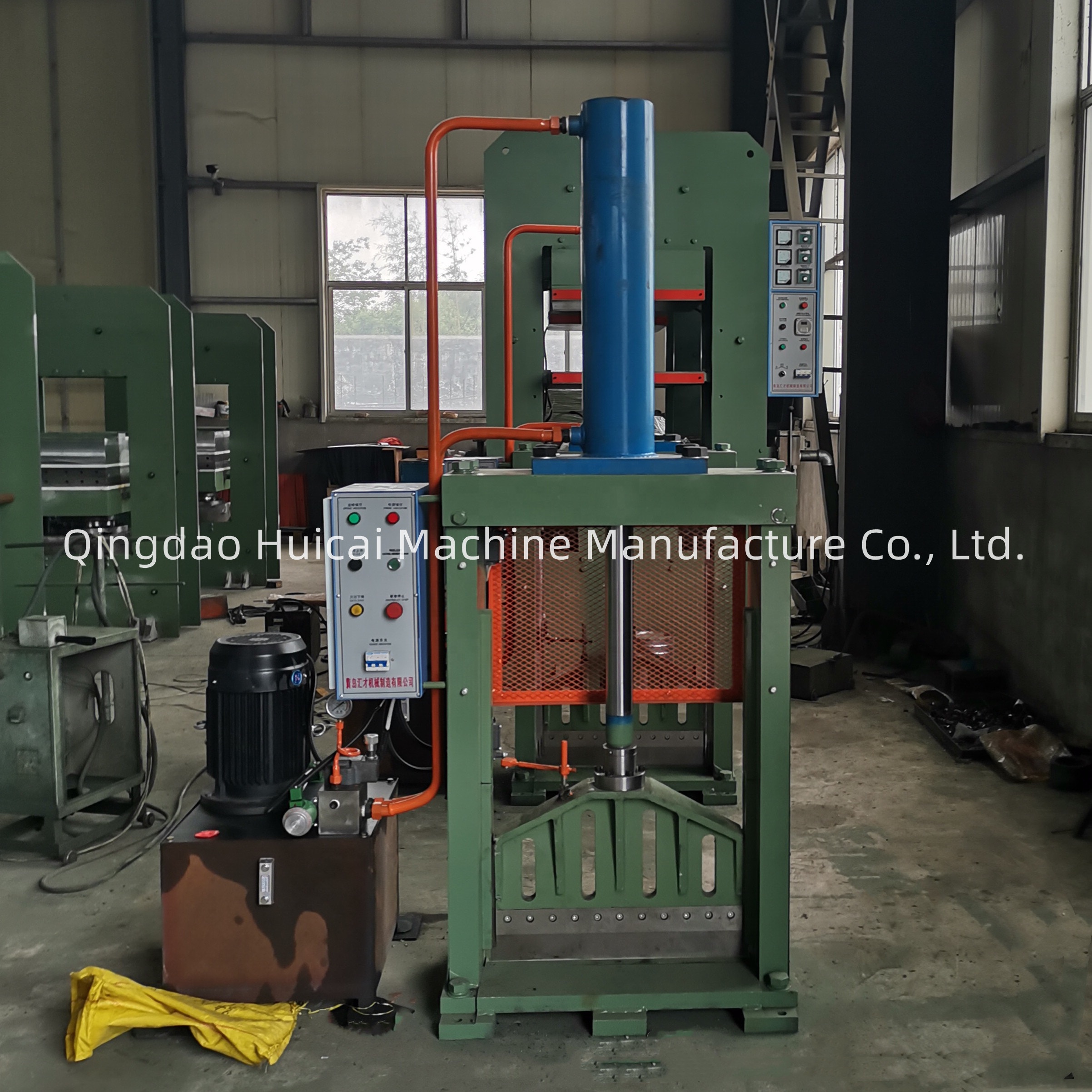 5.5 kW Rubber Cutter for Heavy Duty Applications 2122*1440*2509