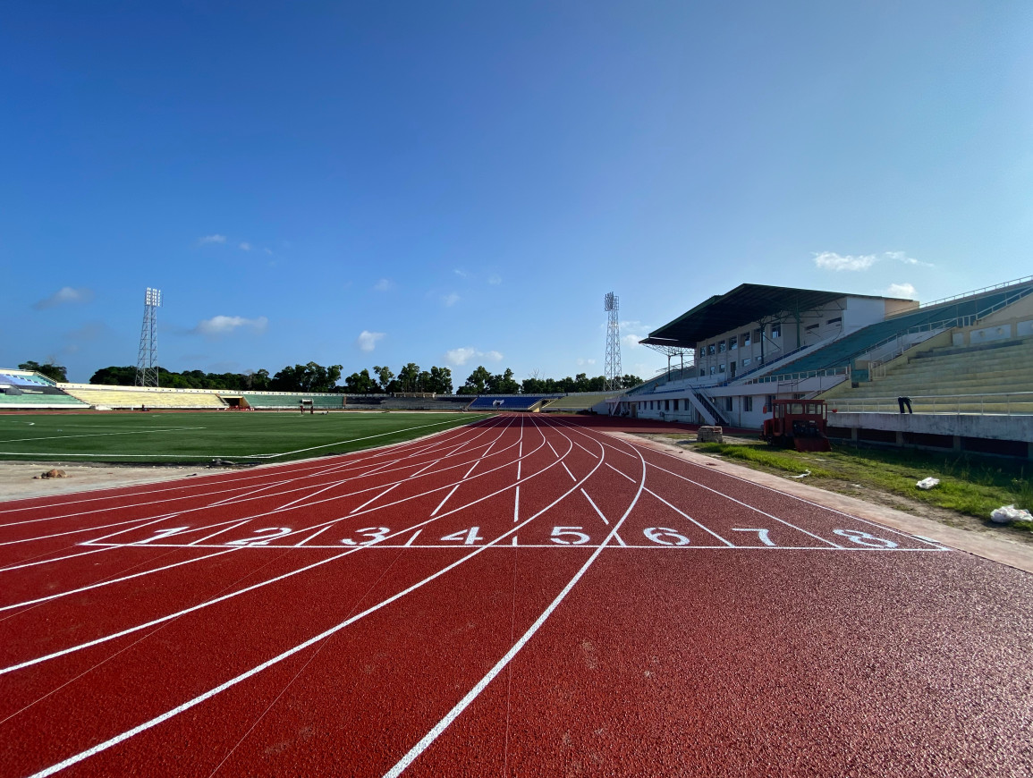 WA Certificated High flexibility Tartan running Track Customized For Projects