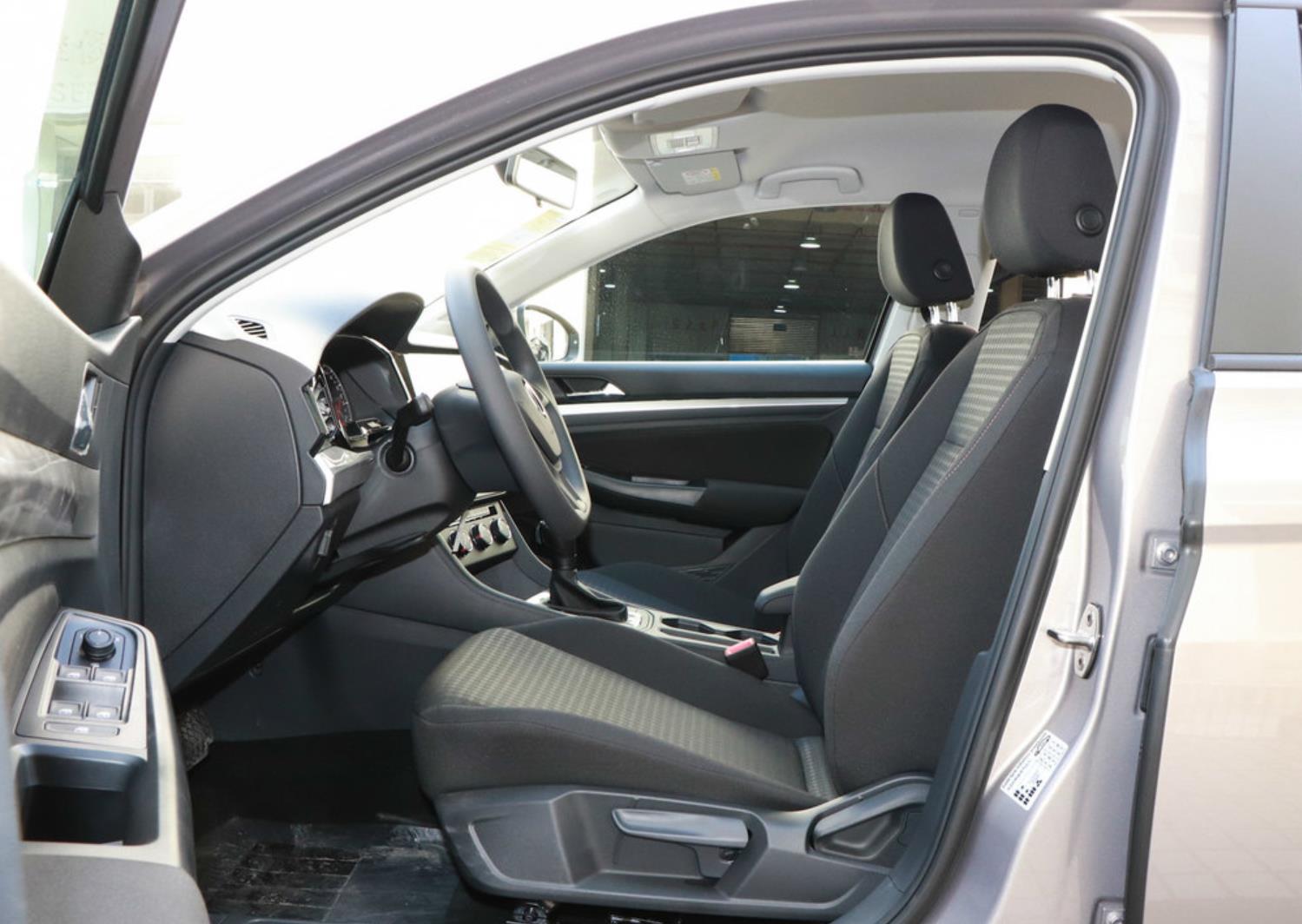 new car Promotion Low Price High Speed High-end compact car Bora 2021 200TSI DSG comfortable Zhilian version