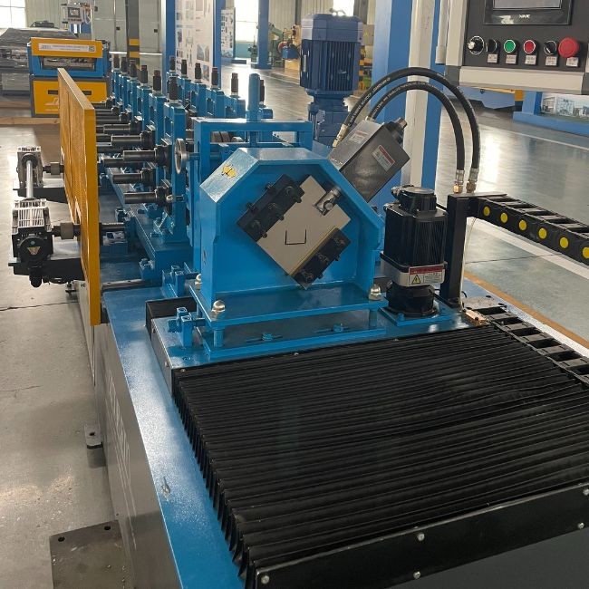 Gcr15 Bearing Steel 30KW Stud And Track Roll Forming Machine For Decoration Ceiling