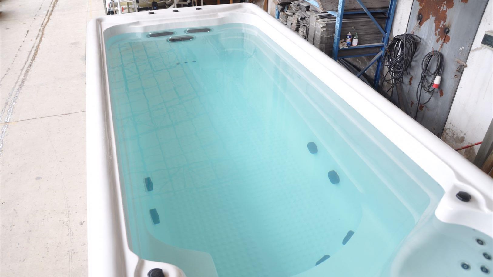 Two Person Jacuzzi Whirlpool Freestanding Bathtub With Jets Step Adult