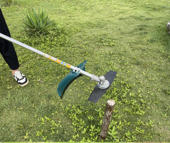 Petrol Brush Cutter Parts 2T Fast Smooth Cutting Garden Grass Cutter Blade