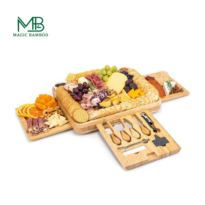 Eco Friendly Bamboo Charcuterie Boards Wood Cutting Blocks With Cutlery Set