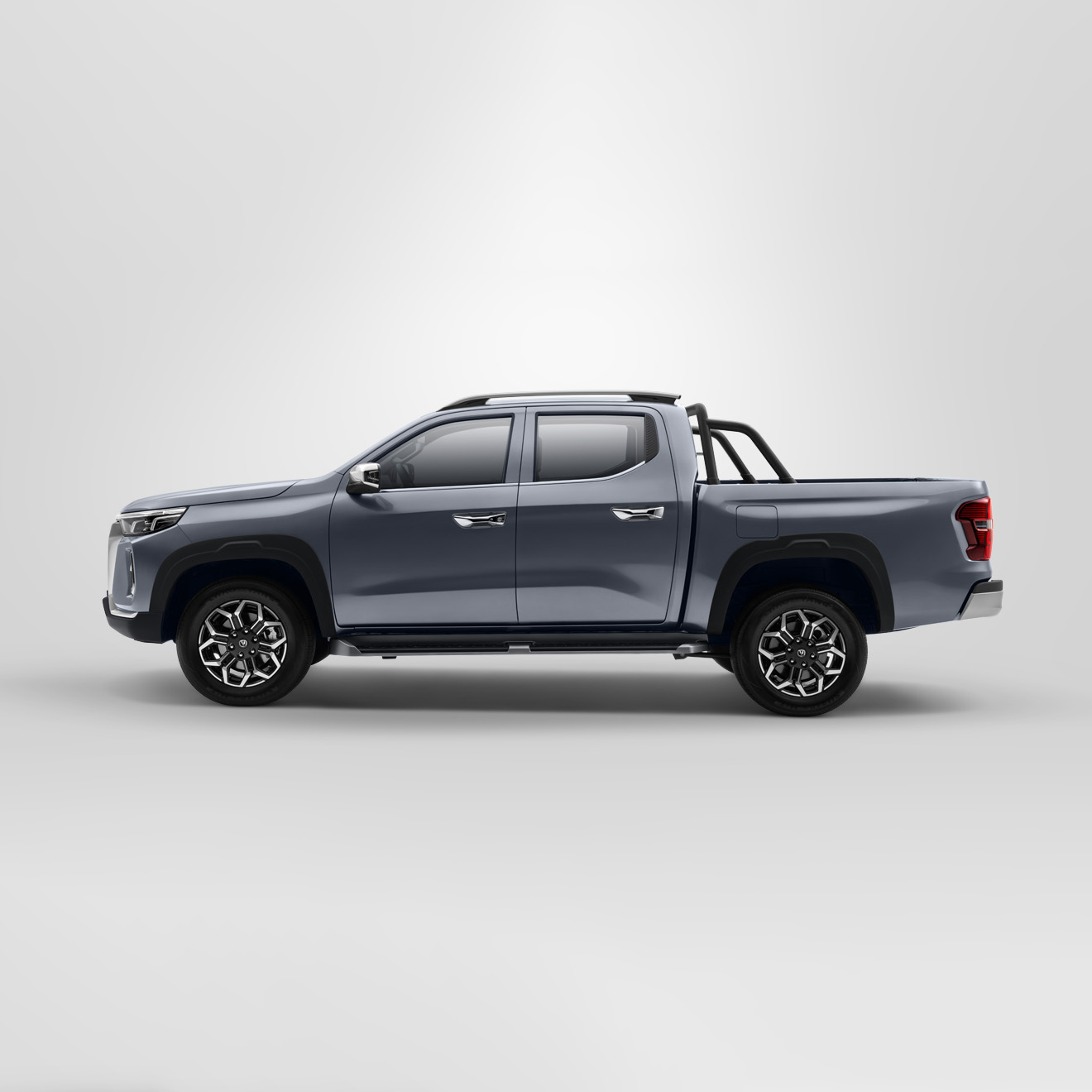 Leather Seats New Changan Lantuozhe Pickup Trucks 2WD 4WD Manual Automatic Pickup Truck With Diesel Fuel Euro VI Emission Standard