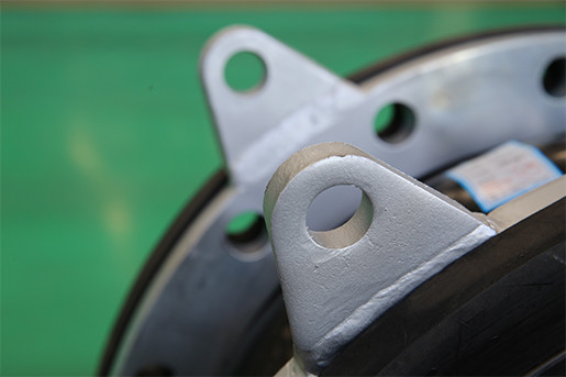 Single Ball Rubber Joint With Excellent Corrosion Resistance And Carbon Steel Flange