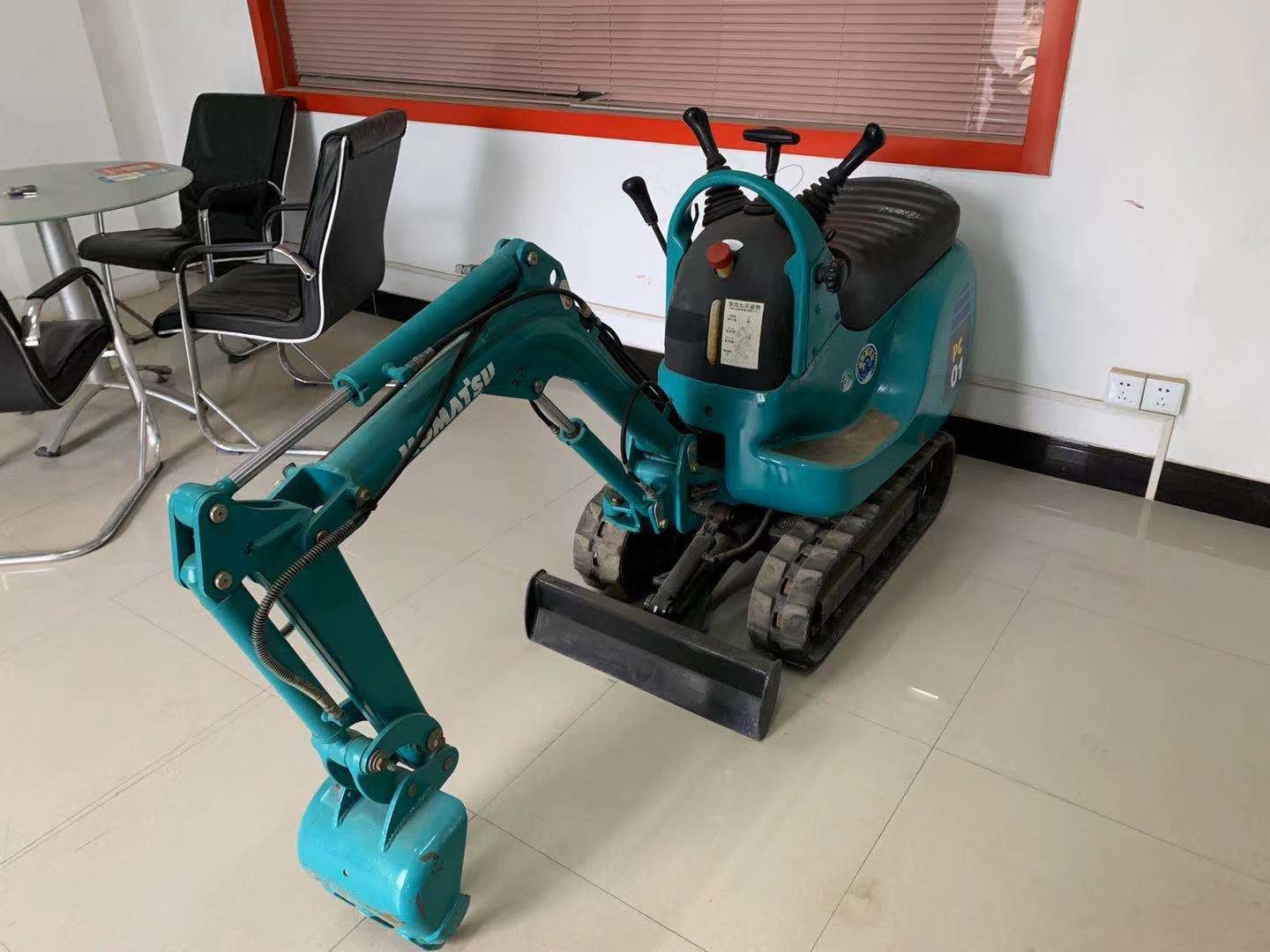 Japan Used Komatsu Pc01 Mini Excavator In Good Condition/Used Mini Crawler Hydralic Excavator
