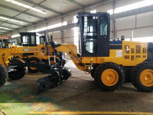 Quality Enclosed Cab Heavy Equipment Motor Grader 97kw Power Output ROPS/FOPS Optional wholesale