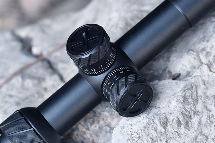 Fashional Scope 1-8x24 Long Range Hunting Sight 640g Weight 1-8x Magnification