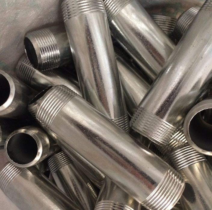 Decorative Iron Pipe Fittings Work with Pipe Fitting Black Malleable Iron Floor Flange