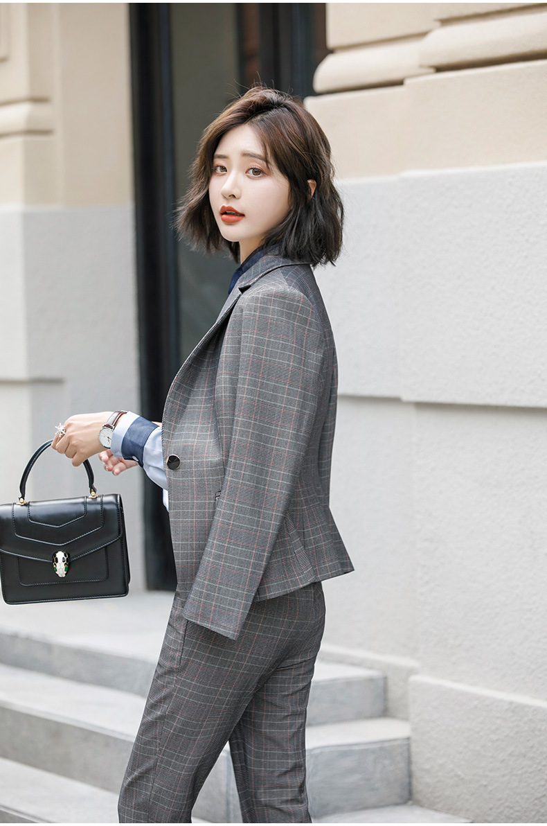 Fashion Slim Striped Suit for Women Autumn Office Lady Business Blazer Coat Plus Size Jacket