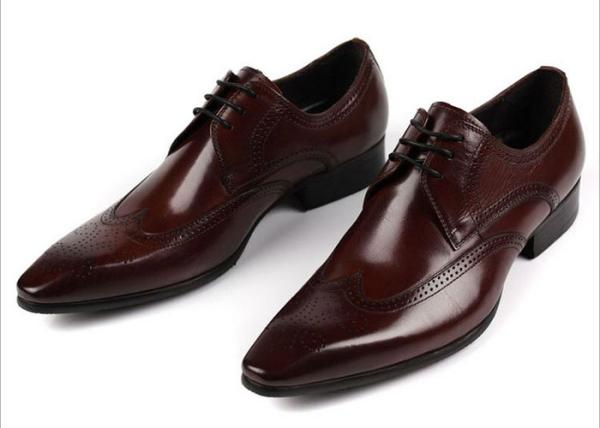 OEM Custom Classic Men Brogue Shoes Black / Brown Coffee Carved Floral Oxford