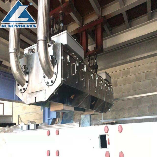 Low Noise Non Woven Fabric Making Machine For Nonwoven Hygiene Products