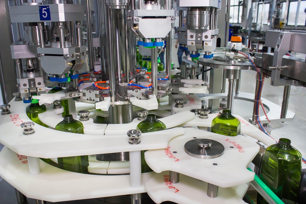 AC 380V 50HZ Plastic Bottle Screw Capping Machine