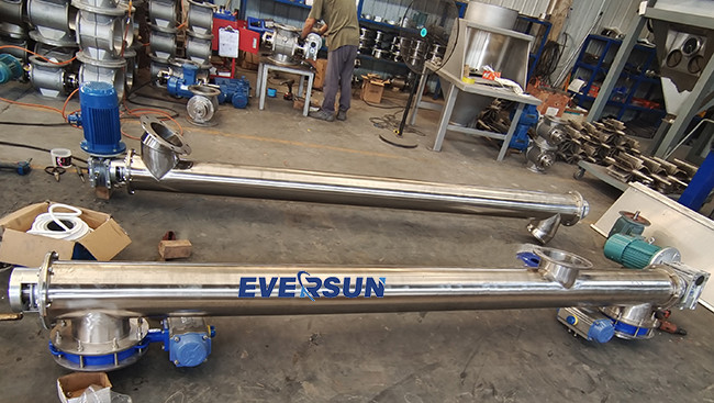 1-70m Cement Powder Transfer Screw Conveyor Auger Feeder For Chemical Fertilizer