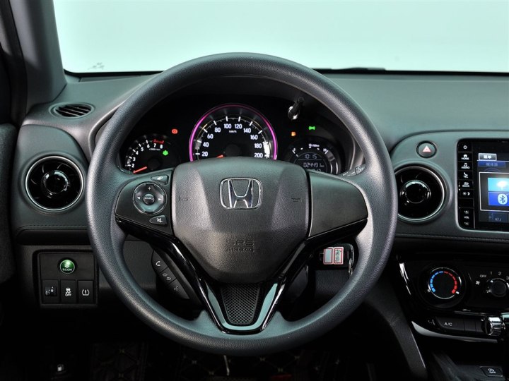 Honda XR-V 4wd Gasoline SUV Honda Civic Accord CR-V Used Car for International Market Tire Size R17