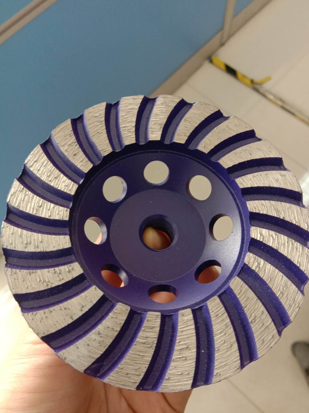 Sintered Turbo Diamond Cup Grinding Wheel Silver Brazed For Granite Using