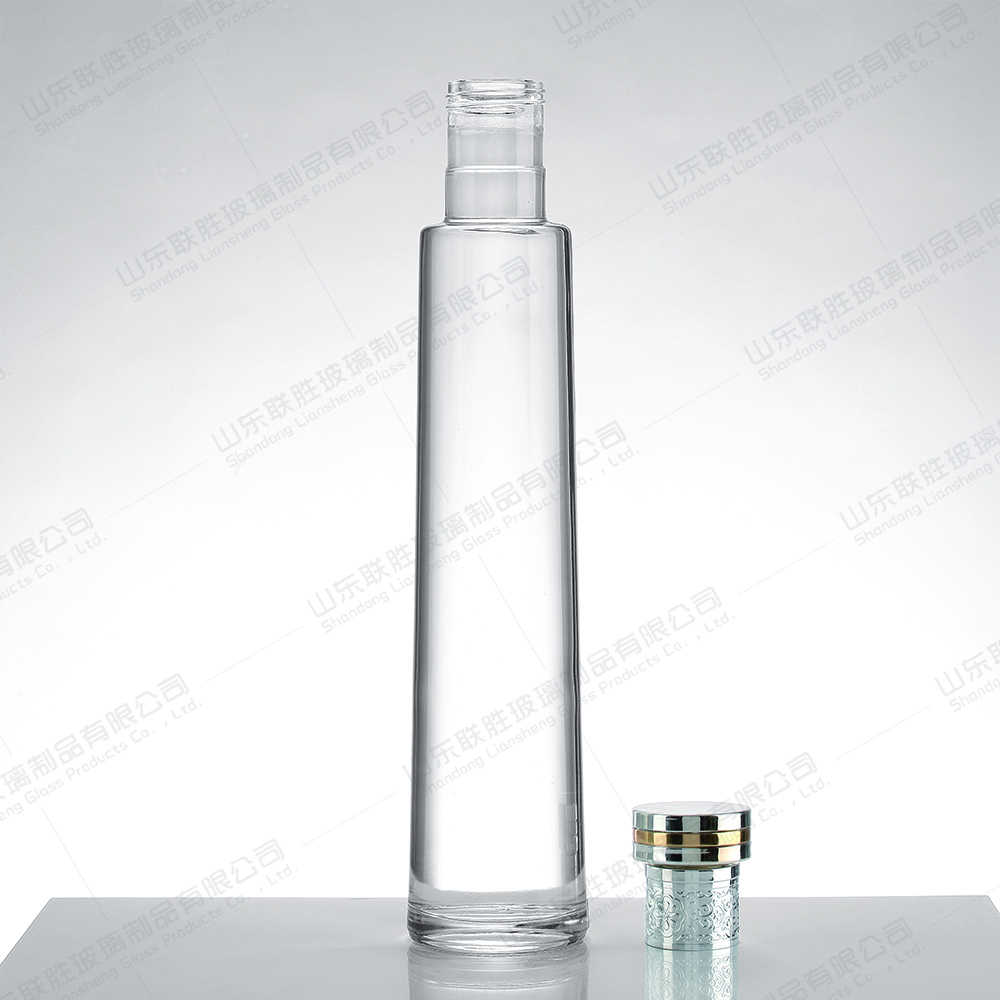 500ml Empty Glass Bottle for Whisky Brandy Healthy and Lead-free Glass Material