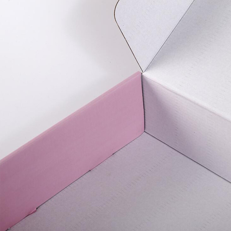E Flute Corrugated Mailing Boxes 66% Recycled Material For Clothes