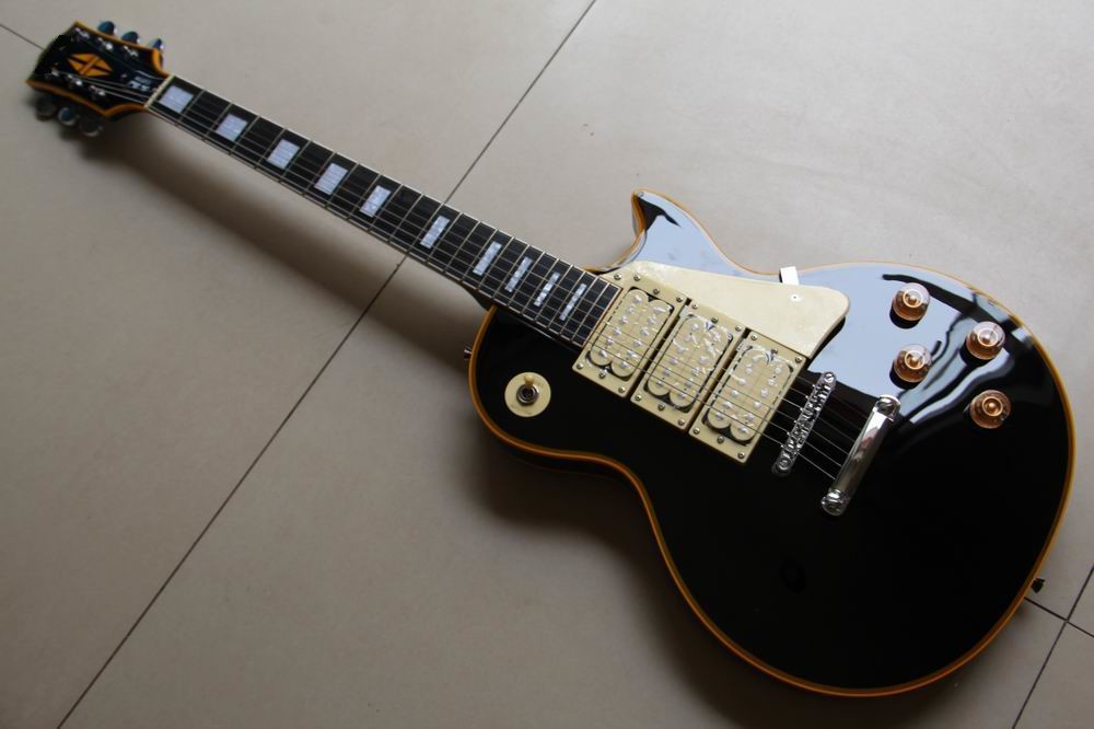 One Piece Neck In Black LP 3 Pickups Ace Frehley Budokan Vintage LP Electric Guitar
