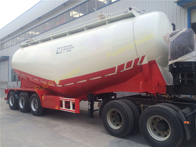 40M3 Bulk Cement Tanker Trailer 3 Axles With Air Compressor And Diesel Engine