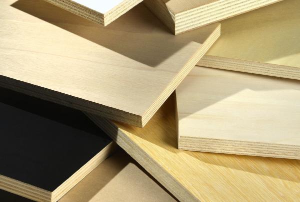 2.7mm 3mm 5mm 18mm Bintangor / Okoume/pine Wood Veneer Faced Plywood Commercial
