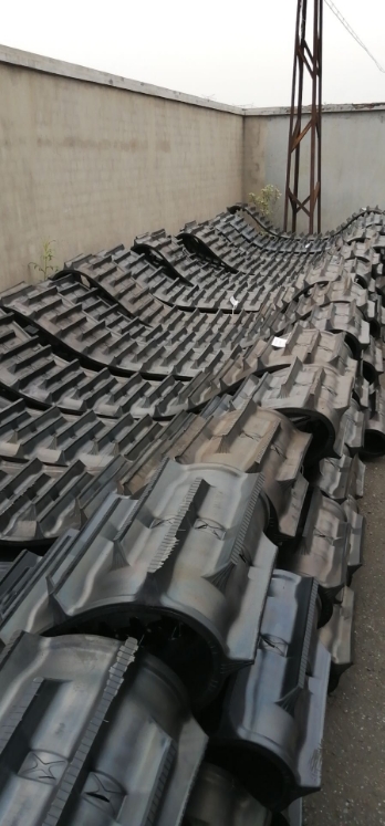 Asphalt Pavers Harvester Rubber Track Pads Construction Machinery Spare Parts