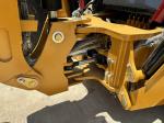 Used Excavator Caterpillar CAT420F Road Painting Machine / Secondhand Japan