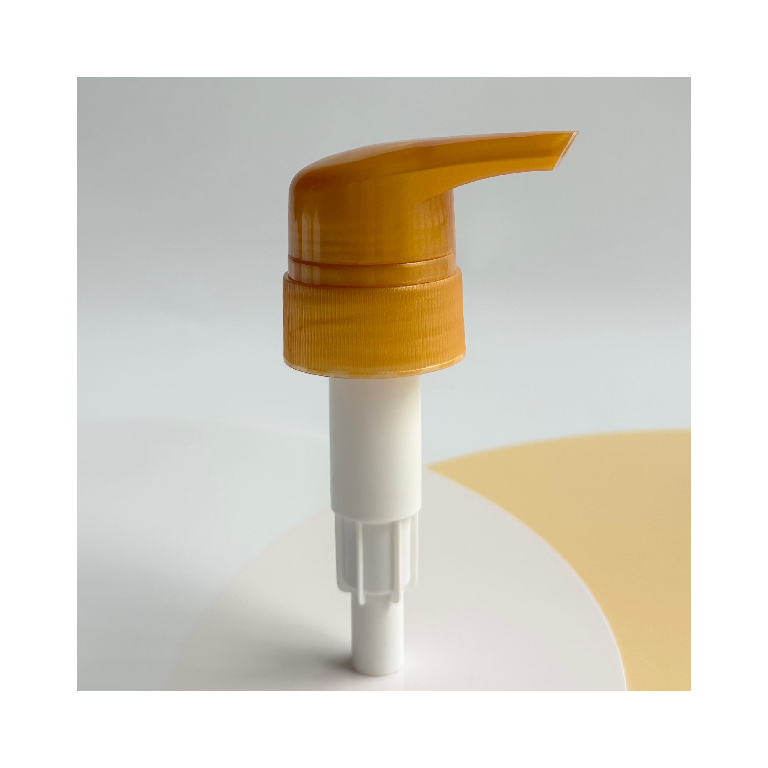 2023 Design Gold Pump PUMP SPRAYER 32/400 for Shampoo Bottles Big Dispenser Pump