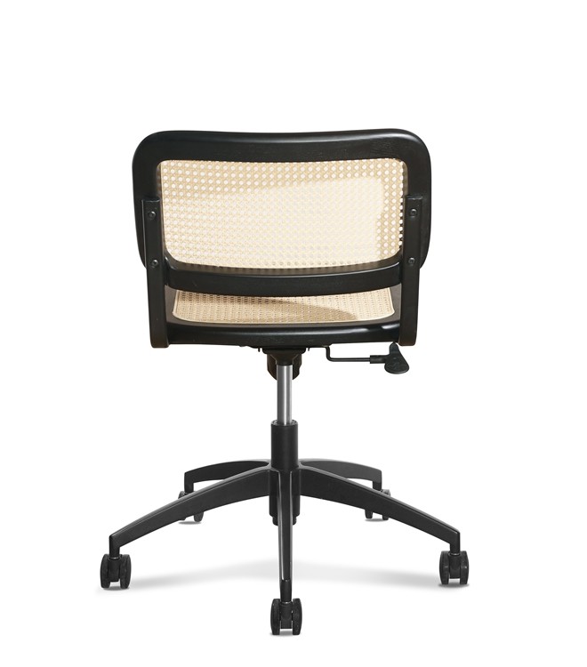 0.121CBM Executive Desk Rattan Office Chairs Wooden Black 46cm With Wheels Oem