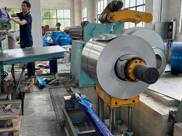 6061 7075 Aluminium Sheet Coil EN ASTM 0.2-600mm 20-2200mm white aluminum coil