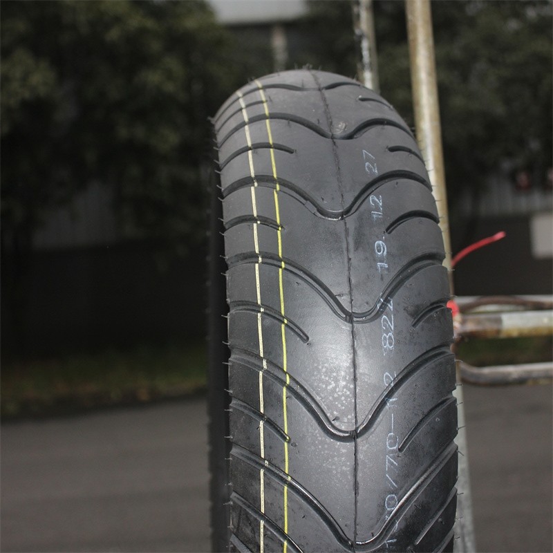 CARRYSTONE Tubeless Motorcycle Tire