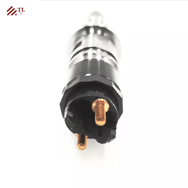 Excavator Fuel Injector 6754-11-3010 0445120289 For Komatsu PC200-8 PC200LC-8 PC220-8