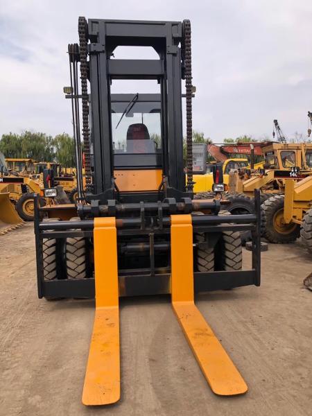 Used Orignal Japan Manufactured Tcm Fd200 Forklift Truck in Excellent Working
