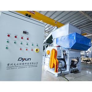Quality Universal Single Shaft Shredder For Waster Plastic Recycling wholesale