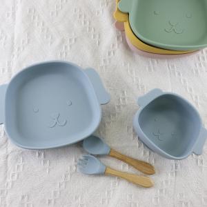 Quality 4-Piece Silicone Dog Shape Bowl Set Durable Flexible Reusable wholesale