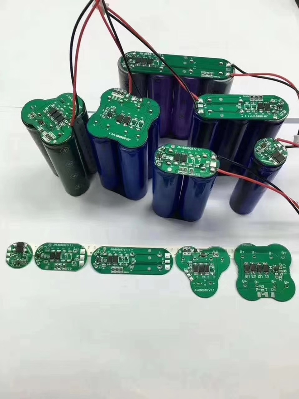 3.2v 1500mAh LiFePO4 Battery Cell 22430 LFP Anode Material 45g for Flashlight Power