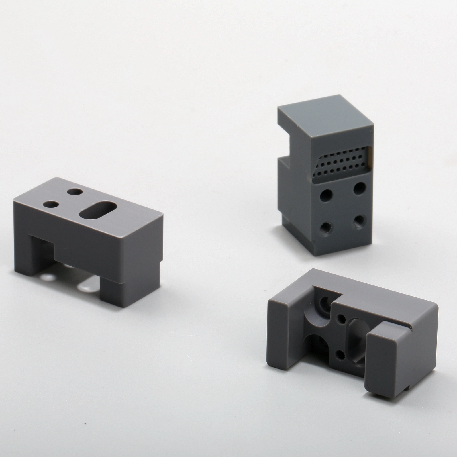 Precise Custom Plastic Machining Small Size PVC CPVC Spare Parts OEM ODM