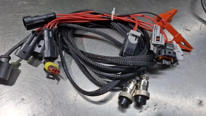 CR-2000 High Pressure Solenoid Valve Pizeo Electric Injector Control Box Tester Diagnostic Tool