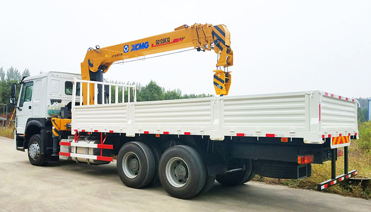 10 Ton Telescopic Boom Truck Mounted Crane and with Outrigger Span of 2280-5580mm